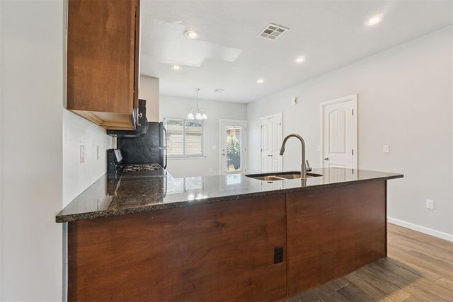 1120 E Campbell Street, Edmond, OK 73034