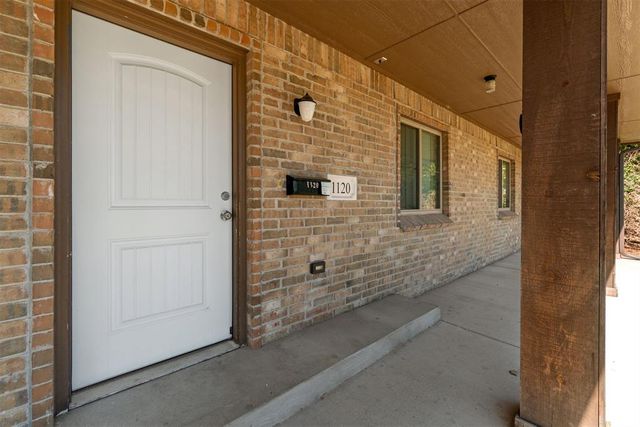 1120 E Campbell Street, Edmond, OK 73034