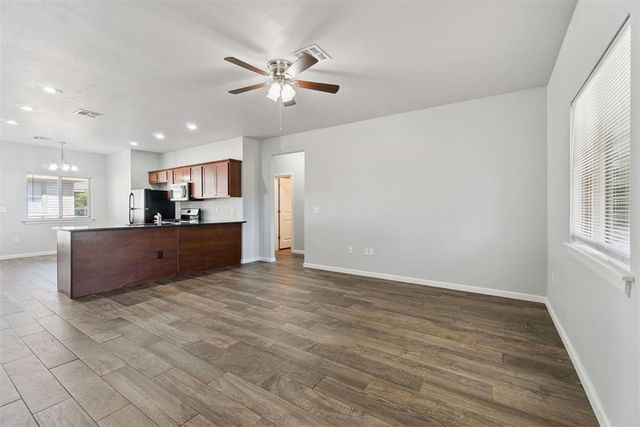 1120 E Campbell Street, Edmond, OK 73034