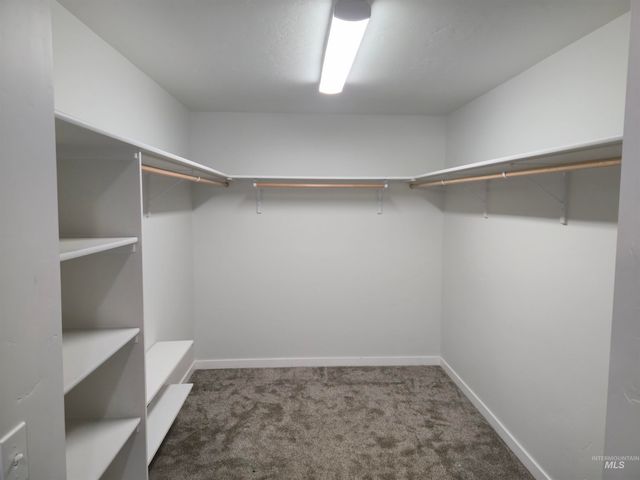 7092 W Grand Rapids Dr, Meridian, ID 83646