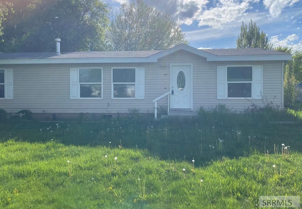 35 N 3rd W, Teton, ID 83451