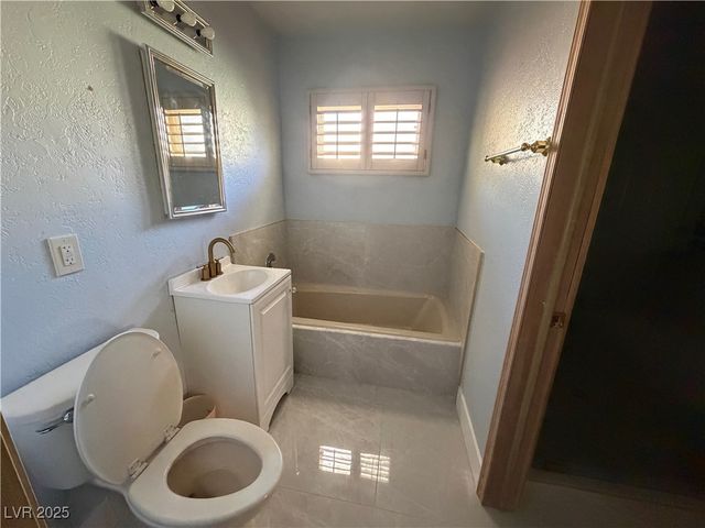 617 Mayfield Street, Las Vegas, NV 89107