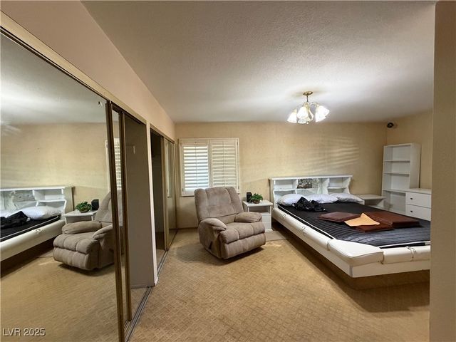 617 Mayfield Street, Las Vegas, NV 89107