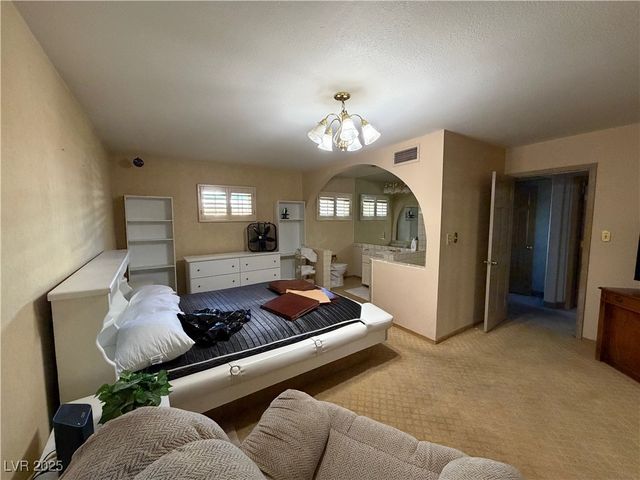 617 Mayfield Street, Las Vegas, NV 89107