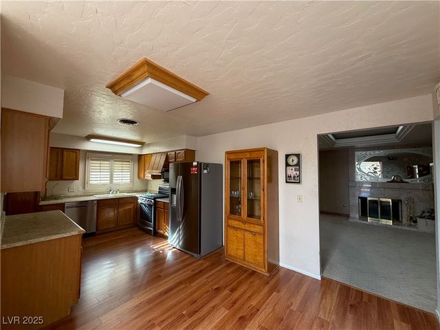 617 Mayfield Street, Las Vegas, NV 89107