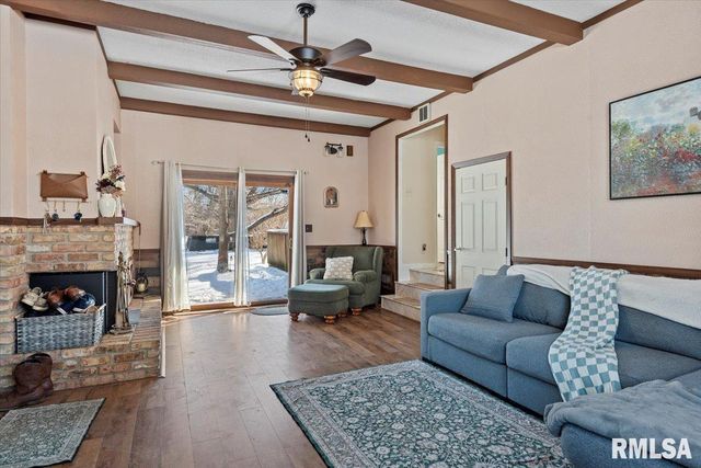 158 COUNTRY LAKE Road, Springfield, IL 62711