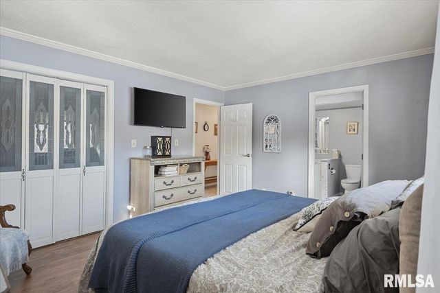 158 COUNTRY LAKE Road, Springfield, IL 62711