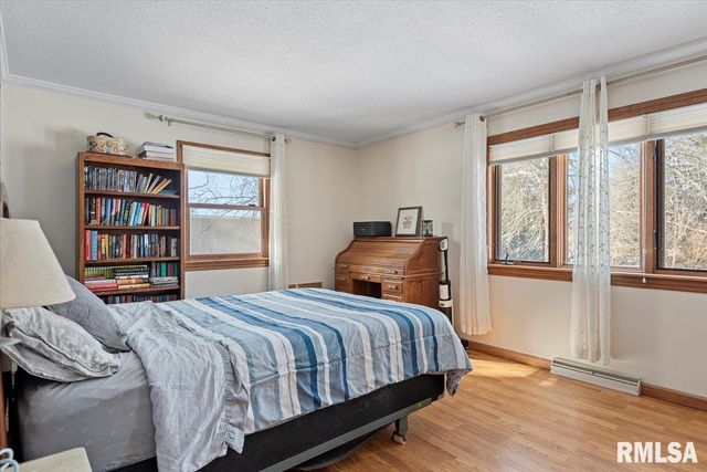 158 COUNTRY LAKE Road, Springfield, IL 62711