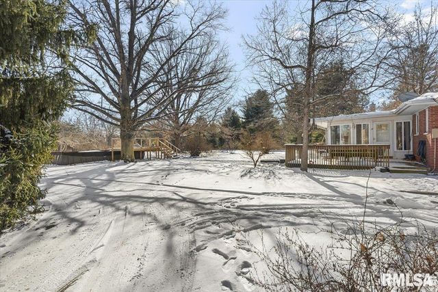 158 COUNTRY LAKE Road, Springfield, IL 62711