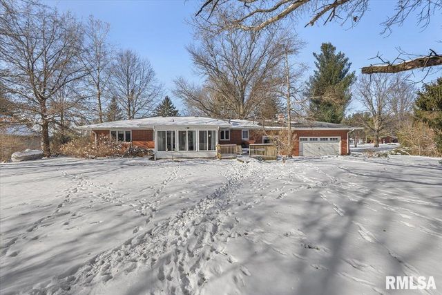 158 COUNTRY LAKE Road, Springfield, IL 62711