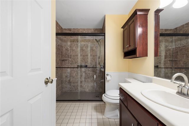 414 North Lane, Bristol, RI 02809