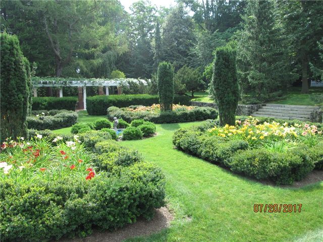 414 North Lane, Bristol, RI 02809