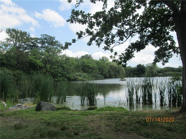414 North Lane, Bristol, RI 02809