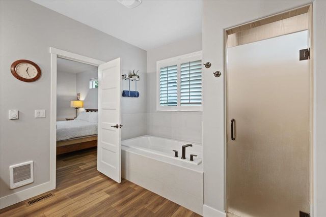 4210 W Pine Cliff Dr, Spokane, WA 99208