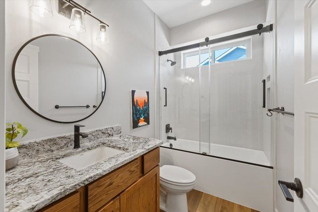 4210 W Pine Cliff Dr, Spokane, WA 99208