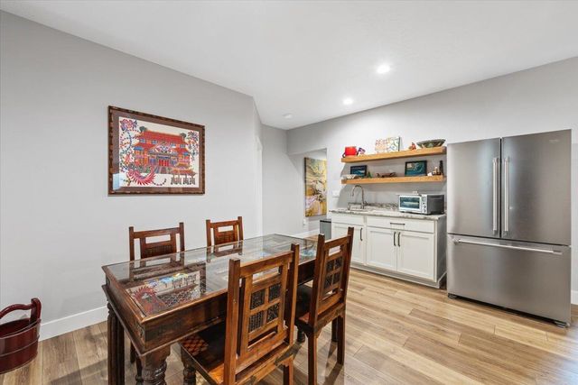 4210 W Pine Cliff Dr, Spokane, WA 99208