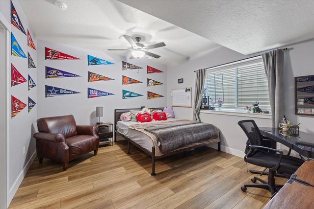 4210 W Pine Cliff Dr, Spokane, WA 99208