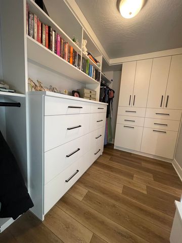 4210 W Pine Cliff Dr, Spokane, WA 99208