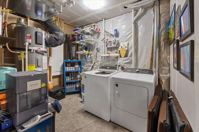 4210 W Pine Cliff Dr, Spokane, WA 99208