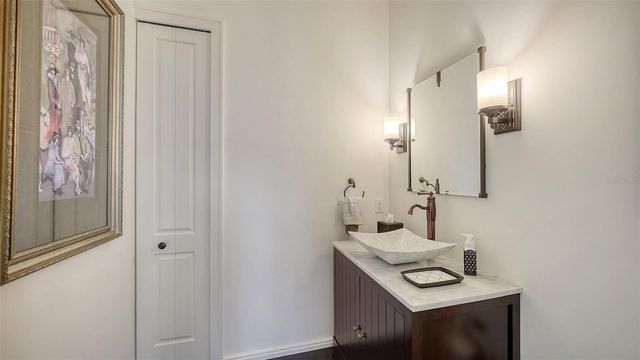 1729 CHEROKEE DRIVE, Sarasota, FL 34239