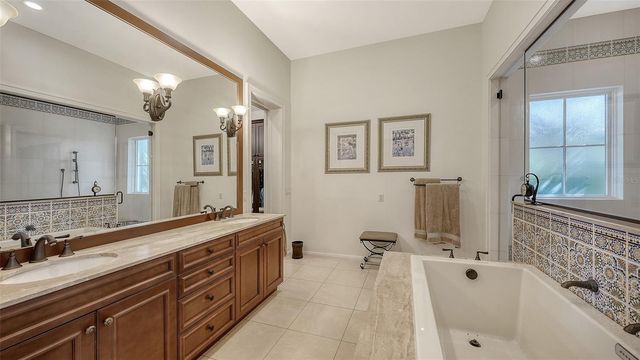 1729 CHEROKEE DRIVE, Sarasota, FL 34239