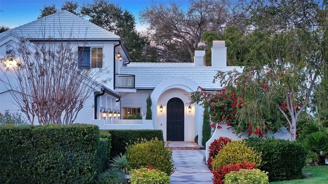 1729 CHEROKEE DRIVE, Sarasota, FL 34239