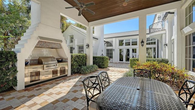 1729 CHEROKEE DRIVE, Sarasota, FL 34239