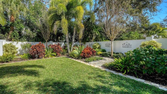 1729 CHEROKEE DRIVE, Sarasota, FL 34239