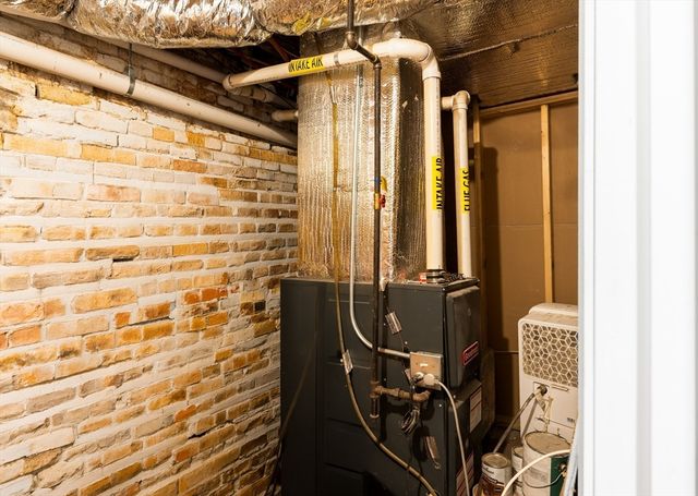 29 Kimball St, Brookfield, MA 01506