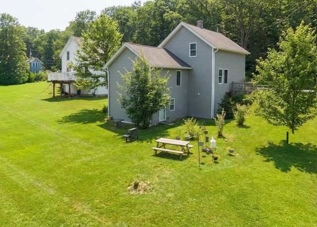 29 Kimball St, Brookfield, MA 01506