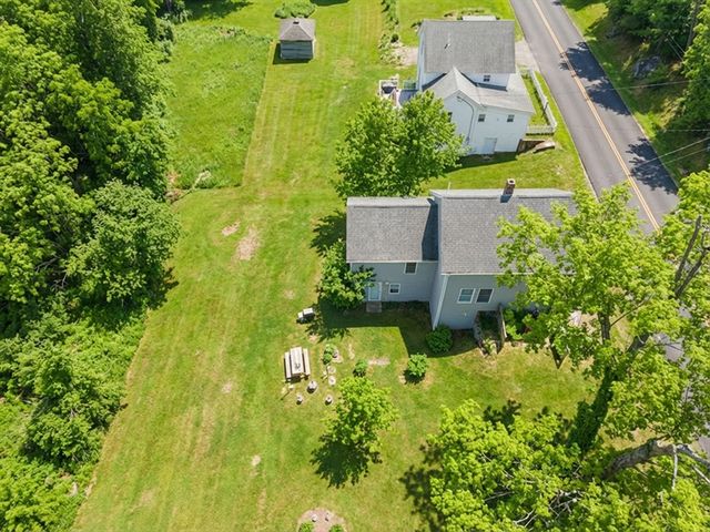 29 Kimball St, Brookfield, MA 01506