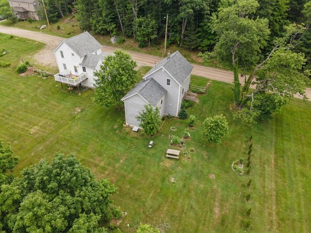 29 Kimball St, Brookfield, MA 01506