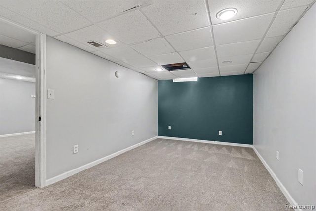 28440 Weddel Avenue, Brownstown, MI 48183