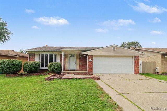 28440 Weddel Avenue, Brownstown, MI 48183