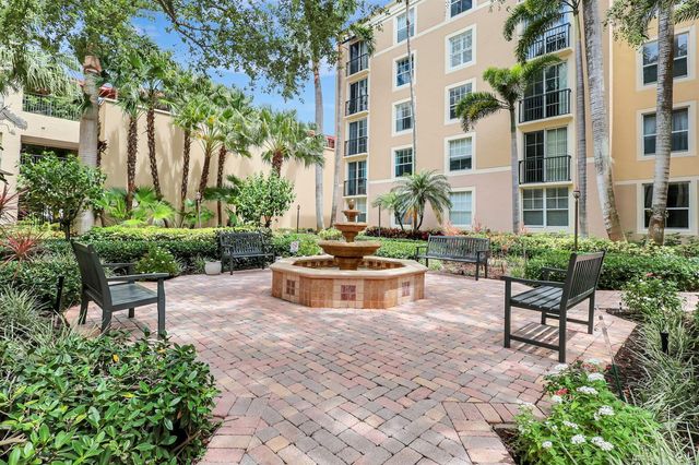 780 S Sapodilla Avenue 104, West Palm Beach, FL 33401