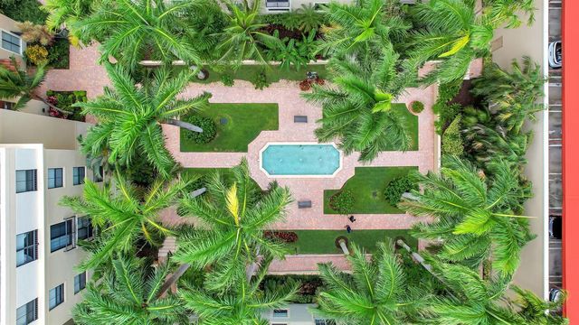 780 S Sapodilla Avenue 104, West Palm Beach, FL 33401