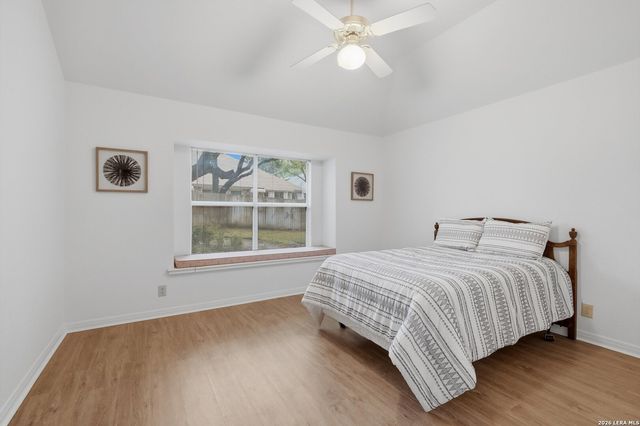 6 Ancient Bend, San Antonio, TX 78248