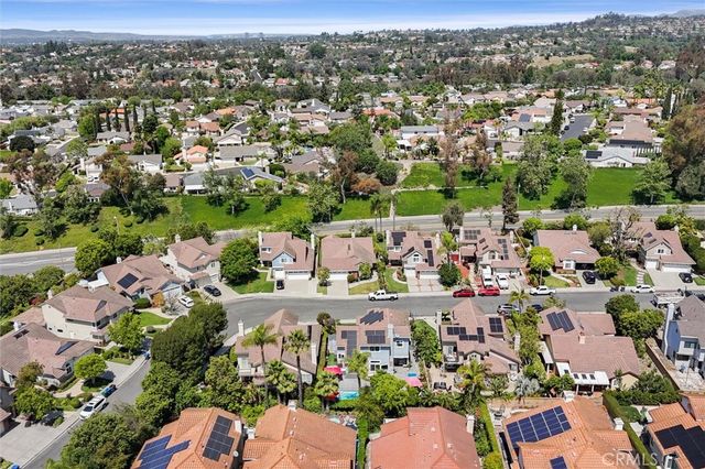 27842 Sheffield, Mission Viejo, CA 92692