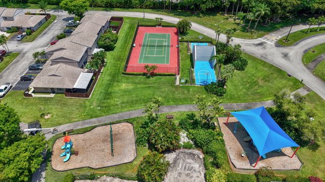 16265 Avocado Way, Delray Beach, FL 33484