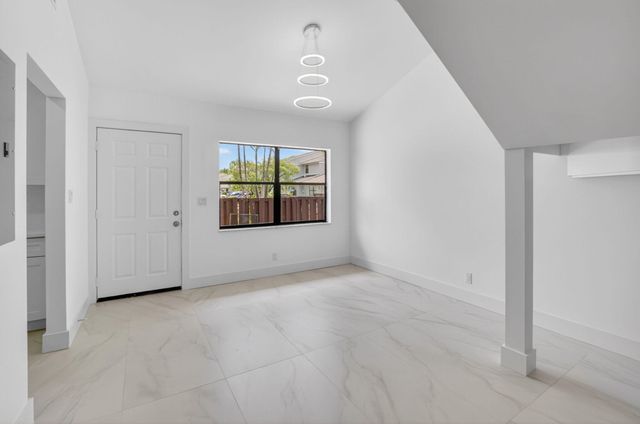 16265 Avocado Way, Delray Beach, FL 33484