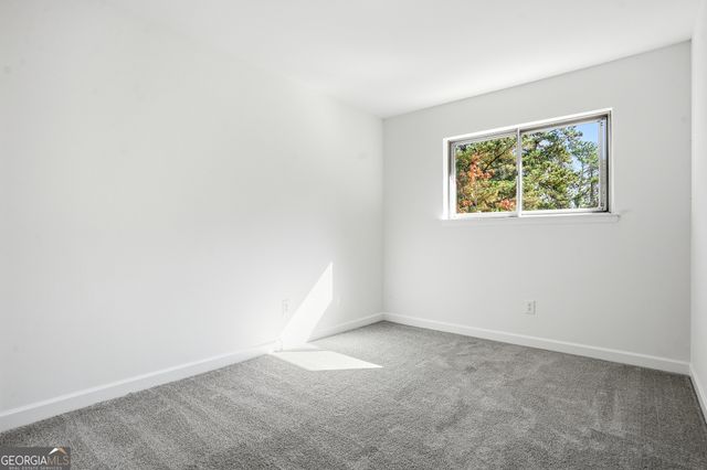 607 Garden Walk Drive, Stone Mountain, GA 30083