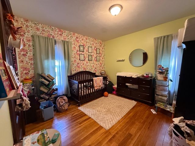 32 Woodbine Street 1, Worcester, MA 01603