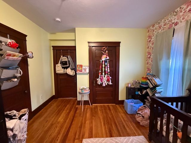 32 Woodbine Street 1, Worcester, MA 01603