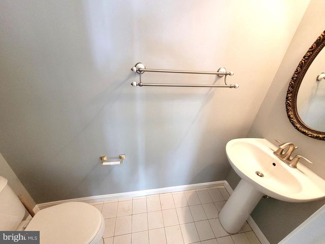 6012 RICKETTS WALK, Alexandria, VA 22312