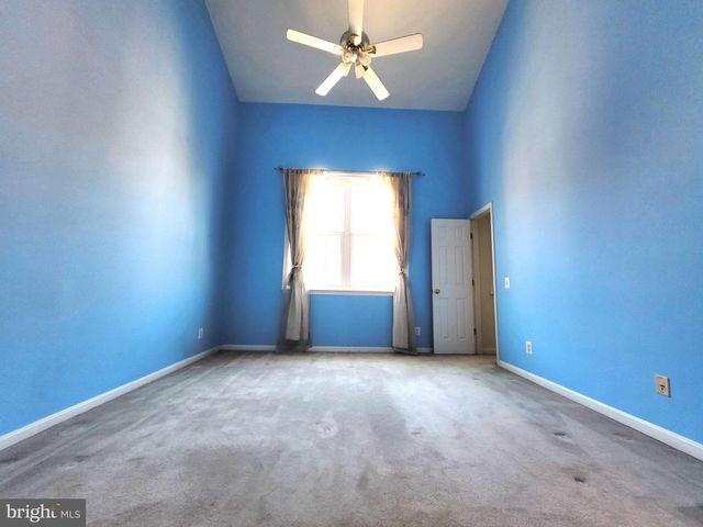 6012 RICKETTS WALK, Alexandria, VA 22312