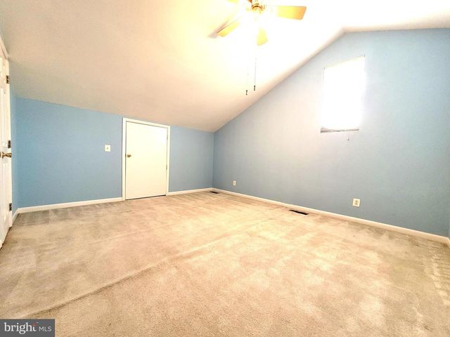 6012 RICKETTS WALK, Alexandria, VA 22312