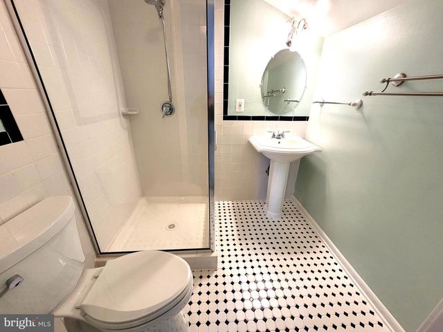 6012 RICKETTS WALK, Alexandria, VA 22312