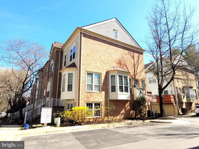 6012 RICKETTS WALK, Alexandria, VA 22312