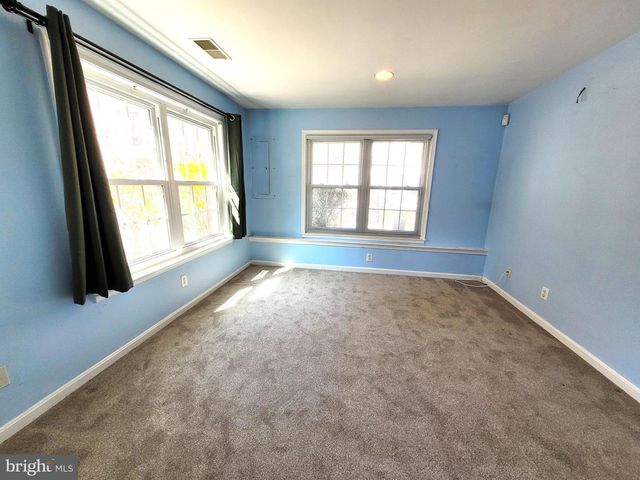 6012 RICKETTS WALK, Alexandria, VA 22312