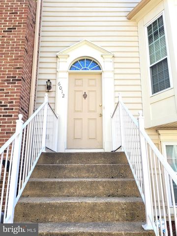 6012 RICKETTS WALK, Alexandria, VA 22312